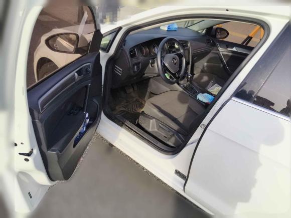 [上海·沪C] 二手大众高尔夫2015款 1.6L 自动舒适型