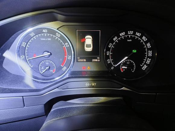 [济南·鲁A] 二手斯柯达速派2016款 TSI330 DSG创行版