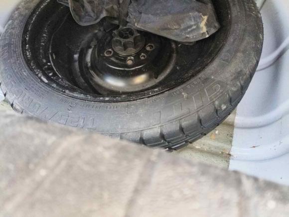 [武汉·鄂M] 二手奇瑞艾瑞泽52016款 1.5L CVT领潮版