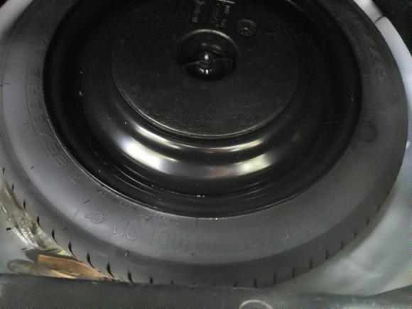 [成都·川A] 二手福特福克斯2012款 两厢 1.6L 手动舒适型