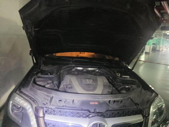 [深圳·粤B] 二手奔驰奔驰GLK级2013款 改款 GLK 300 4MATIC 时尚型