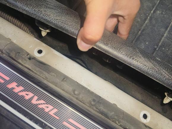 [济南·鲁A] 二手哈弗哈弗H62015款 改款 运动版 1.5T 手动两驱精英型