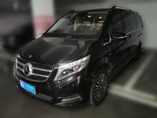 奔驰奔驰V级2017款 V 260 L 尊贵加长版