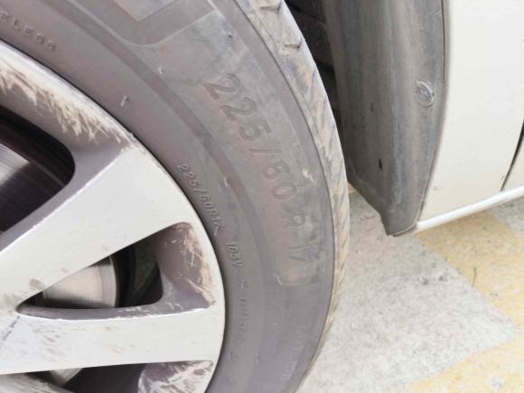 [武汉·鄂A] 二手别克别克GL82011款 2.4L LT豪华商务行政版