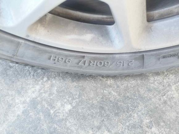 [温州·浙C] 二手Jeep自由侠2017款 180T 自动高能版