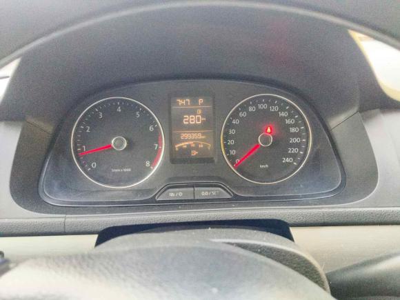 [南京·苏A] 二手大众朗逸2013款 改款经典 1.6L 自动舒适版