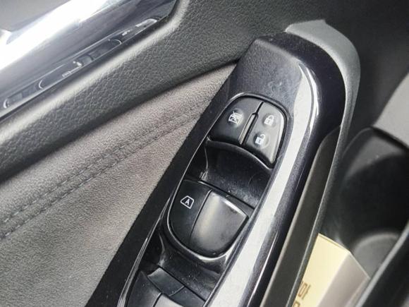 [深圳·豫R] 二手启辰启辰T702016款 2.0L 手动睿趣版