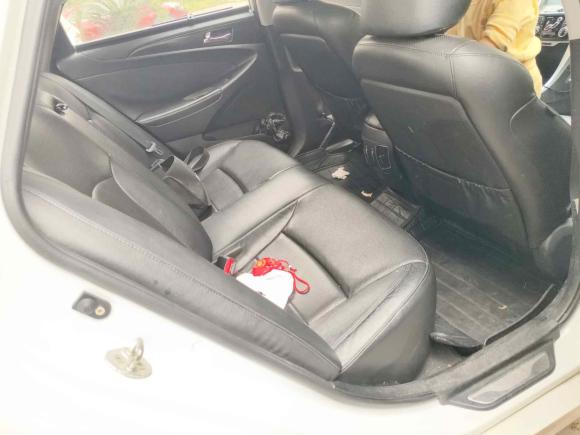 [上海·湘F] 二手现代索纳塔2013款 2.0L 自动豪华版