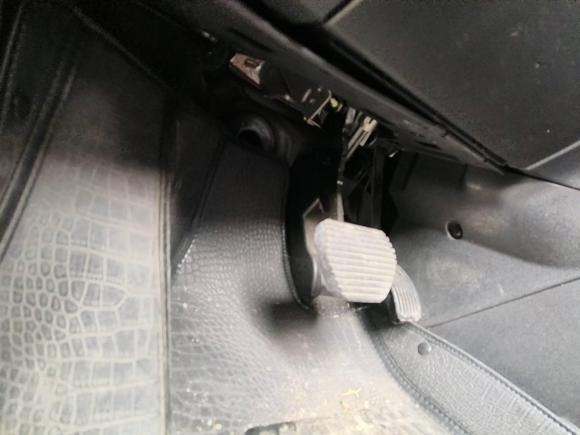 [宁波·京G] 二手标致标致30082013款 2.0L 自动潮流版