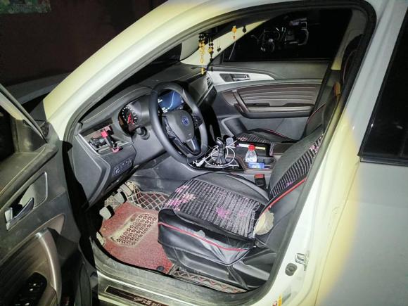 [广州·冀J] 二手长安长安CS35PLUS2018款 1.6L 手动酷联版 国V