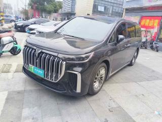 岚图汽车岚图梦想家2024款 PHEV 超长续航旗舰版