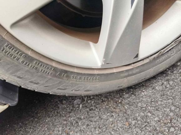 [无锡·苏B] 二手现代朗动2012款 1.6L 自动时尚型