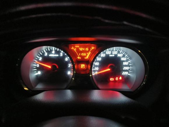 [上海·沪A] 二手日产骊威2013款 1.6XL CVT豪华版