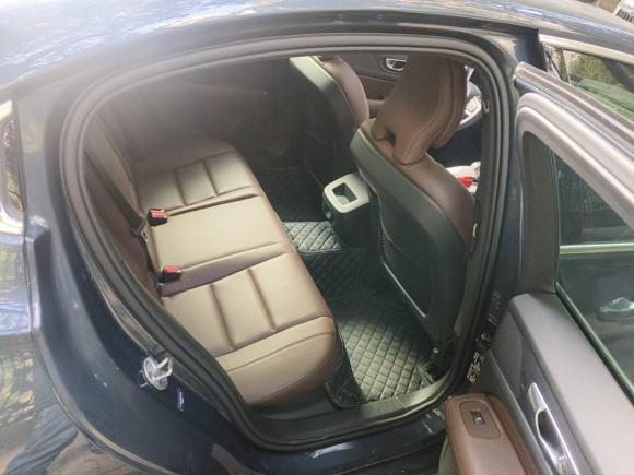 [苏州·苏U] 二手沃尔沃沃尔沃S602023款 B4 智逸豪华版