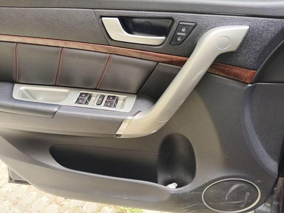 [成都·川G] 二手哈弗哈弗H62015款 改款 运动版 1.5T 手动两驱精英型