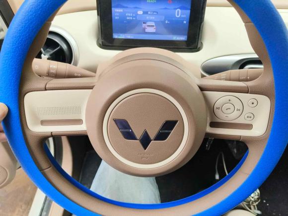 [义乌·浙G] 二手五菱汽车宏光MINIEV2025款 四门版 进阶款