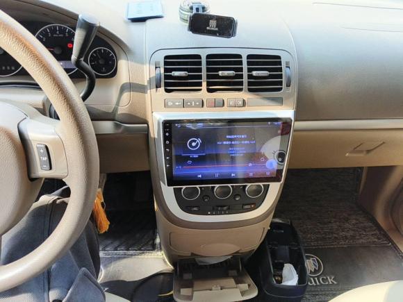 [上海·沪C] 二手别克别克GL82014款 2.4L 经典版