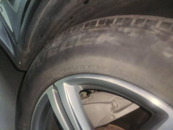 [宁波·浙B] 二手奔驰奔驰GLC2020款 GLC 260 L 4MATIC 豪华型