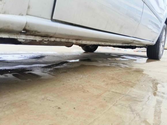 [济南·鲁A] 二手别克别克GL82013款 2.4L 经典版