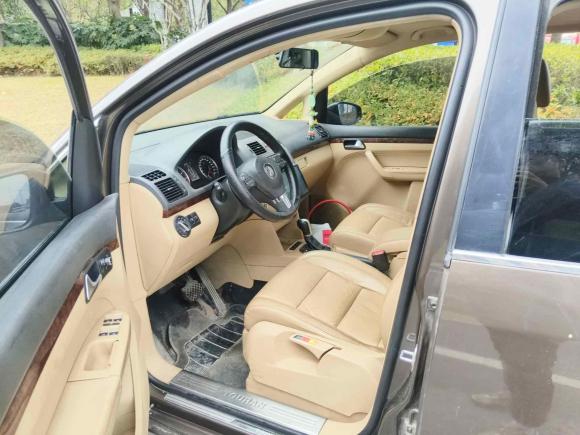 [上海·皖A] 二手大众途安2013款 1.4T DSG璀璨版5座