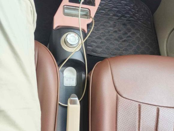 [苏州·苏E] 二手五菱汽车宏光MINIEV2024款 第三代 215km 进阶版