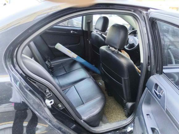 [上海·赣H] 二手三菱翼神2011款 致炫版 2.0L 手动舒适型