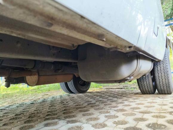 [武汉·鄂A] 二手依维柯依维柯得意2020款 2.5T A35客车双胎中顶5-9座侧移门国V