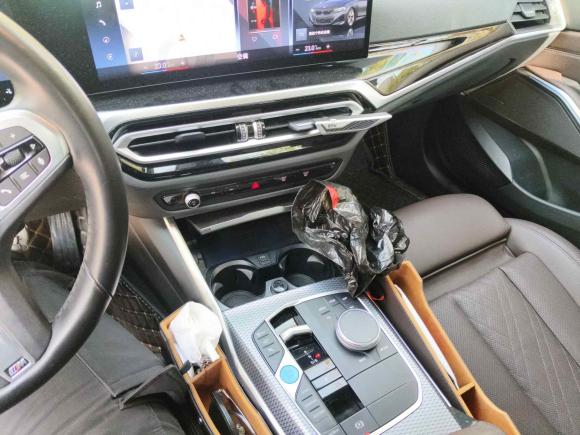 [上海·沪A] 二手宝马宝马i32023款 eDrive 40 L 曜夜运动套装