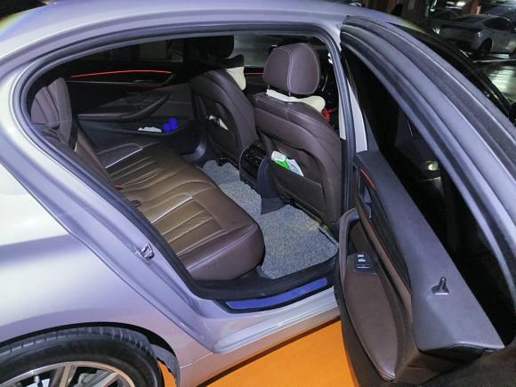 [佛山·粤A] 二手宝马宝马5系新能源2019款 530Le 豪华套装