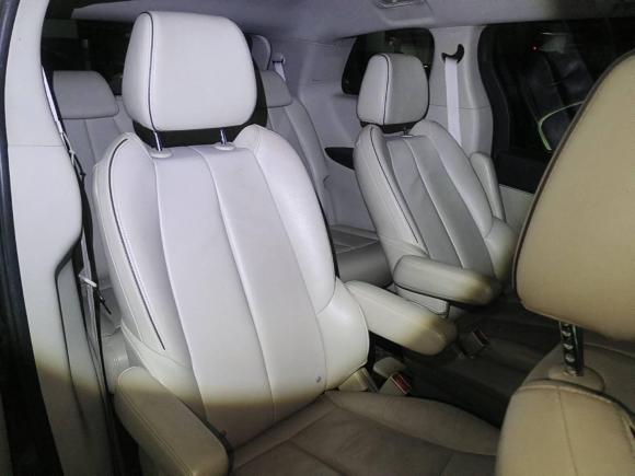 [杭州·浙A] 二手别克别克GL82020款 陆上公务舱 652T 豪华型