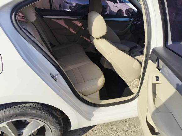 [济南·鲁A] 二手斯柯达明锐2016款 1.6L 自动创行版