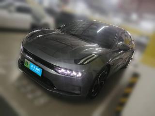 极氪极氪0012022款 长续航双电机 WE版「上海二手车」「天天拍车」