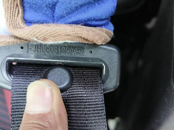 [西安·陕A] 二手奇瑞艾瑞泽52016款 1.5L CVT领潮版