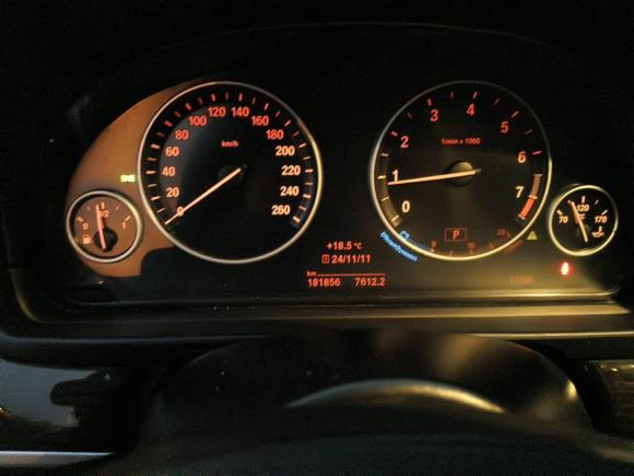 [青岛·鲁B] 二手宝马宝马5系2014款 525Li 豪华设计套装