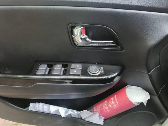 [合肥·皖A] 二手起亚起亚K22012款 三厢 1.6L AT Premium纪念版