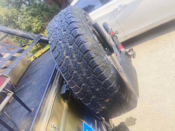 [杭州·浙A] 二手北京汽车制造厂212经典2016款 2.0L 三角门 四驱豪华型 国V