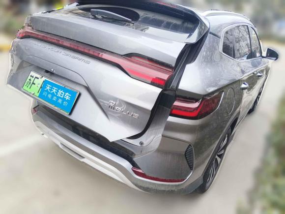 [南通·苏F] 二手比亚迪宋PLUS新能源2023款 冠军版 DM-i 110KM 旗舰型