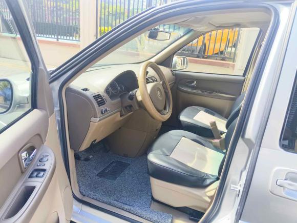 [深圳·粤B] 二手别克别克GL82014款 2.4L 经典版