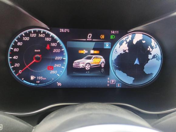 [上海·沪A] 二手奔驰奔驰GLC2022款 改款 GLC 260 L 4MATIC 动感型