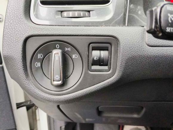 [温州·浙C] 二手大众高尔夫2017款 1.6L 自动舒适百万辆纪念版