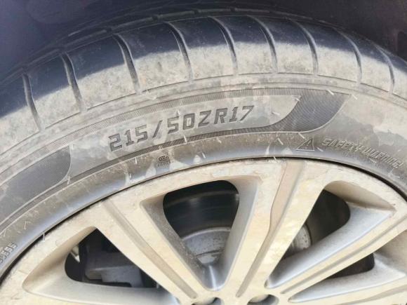 [上海·沪D] 二手标致标致4082015款 1.2T 自动豪华版