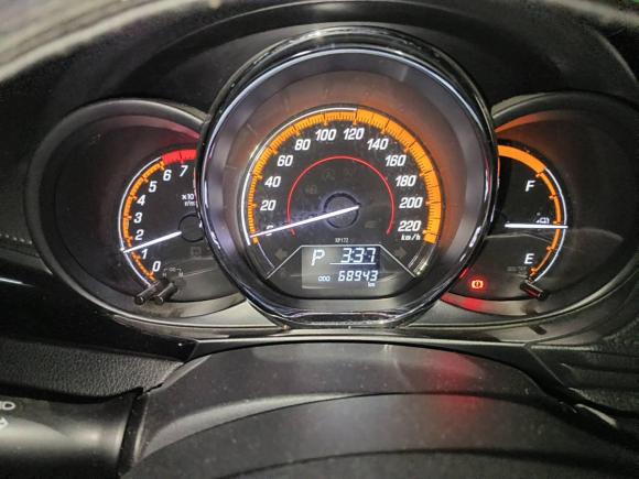 [济南·鲁A] 二手丰田YARiS L 致炫2021款 致炫X 1.5L CVT尊贵版