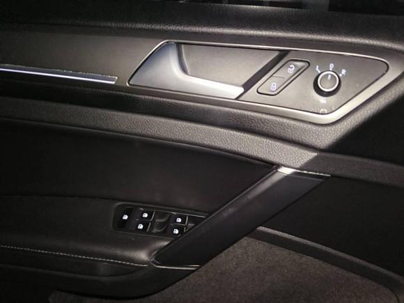 [杭州·浙A] 二手大众高尔夫2016款 230TSI 自动豪华型