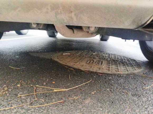 [青岛·鲁U] 二手荣威荣威RX52020款 20T 手动4G互联超越旗舰版