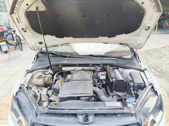 [深圳·粤B] 二手大众高尔夫2014款 1.6L 自动舒适型