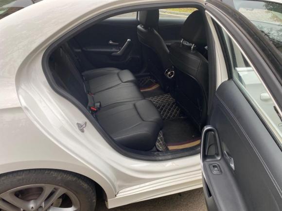 [南京·浙C] 二手奔驰奔驰A级2021款 改款 A 180 L 运动轿车