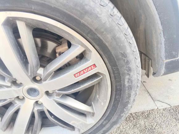 [济南·鲁A] 二手哈弗哈弗H62017款 红标 2.0T 自动两驱智尚型