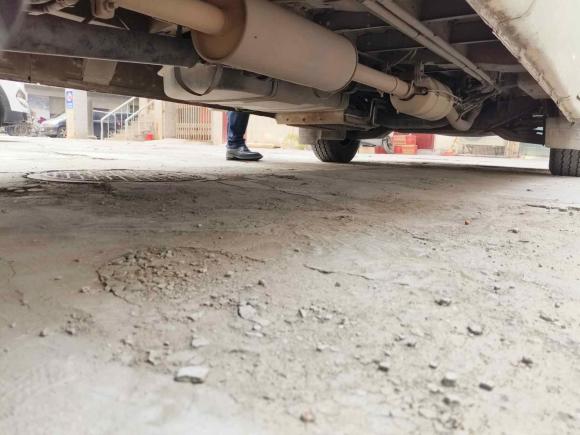 [西安·陕A] 二手福特经典全顺2015款 2.8T柴油后双胎客车加长轴17座高顶JX493ZLQ4