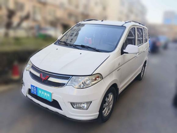 五菱汽车五菱宏光2018款 1.5L 经典款S标准型「青岛二手车」「天天拍车」