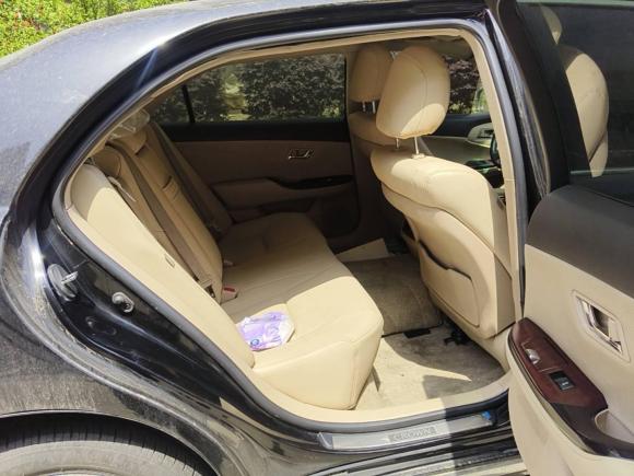 [无锡·苏B] 二手丰田皇冠2010款 2.5L Royal 真皮天窗版